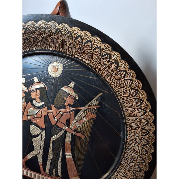 Egyptians Royal wife's vintage copper etched wall hanging plate - Picture 3 of 4